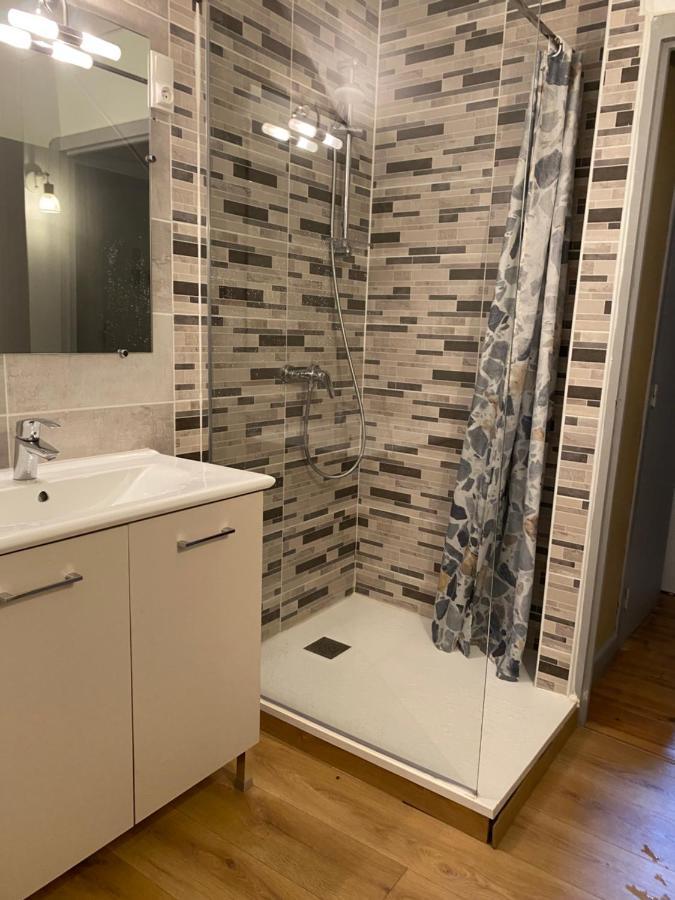 Gite Chez Regine Marcenat  Exterior photo
